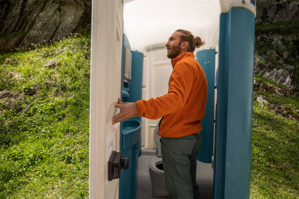 Best Porta potty delivery and setup  in Spring Lake Park, MN